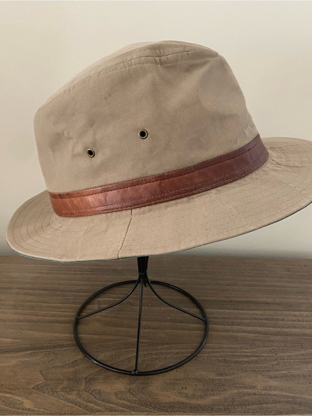 London Fog Tan Fedora Hat with Brown leather band made in USA XL Vintage
